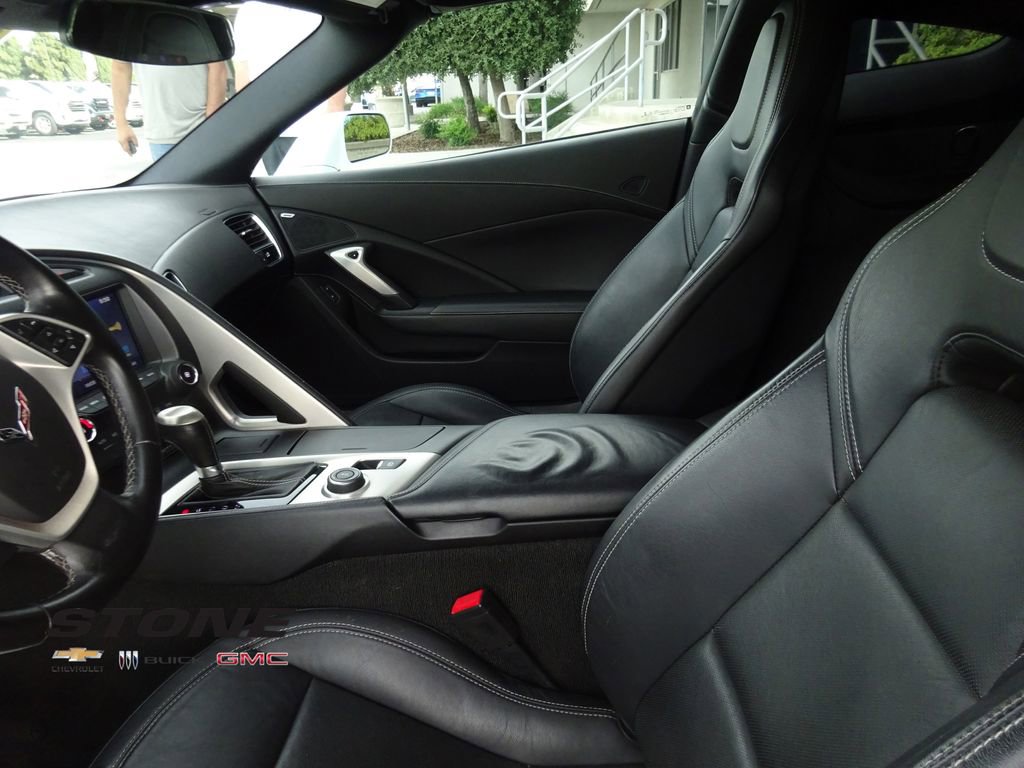 Used 2014 Chevrolet Corvette Stingray Coupe image 13