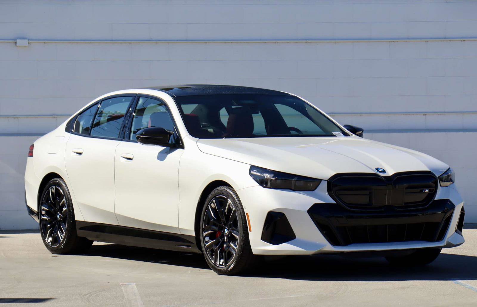 New 2025 BMW i5 M60 w/ Premium Package