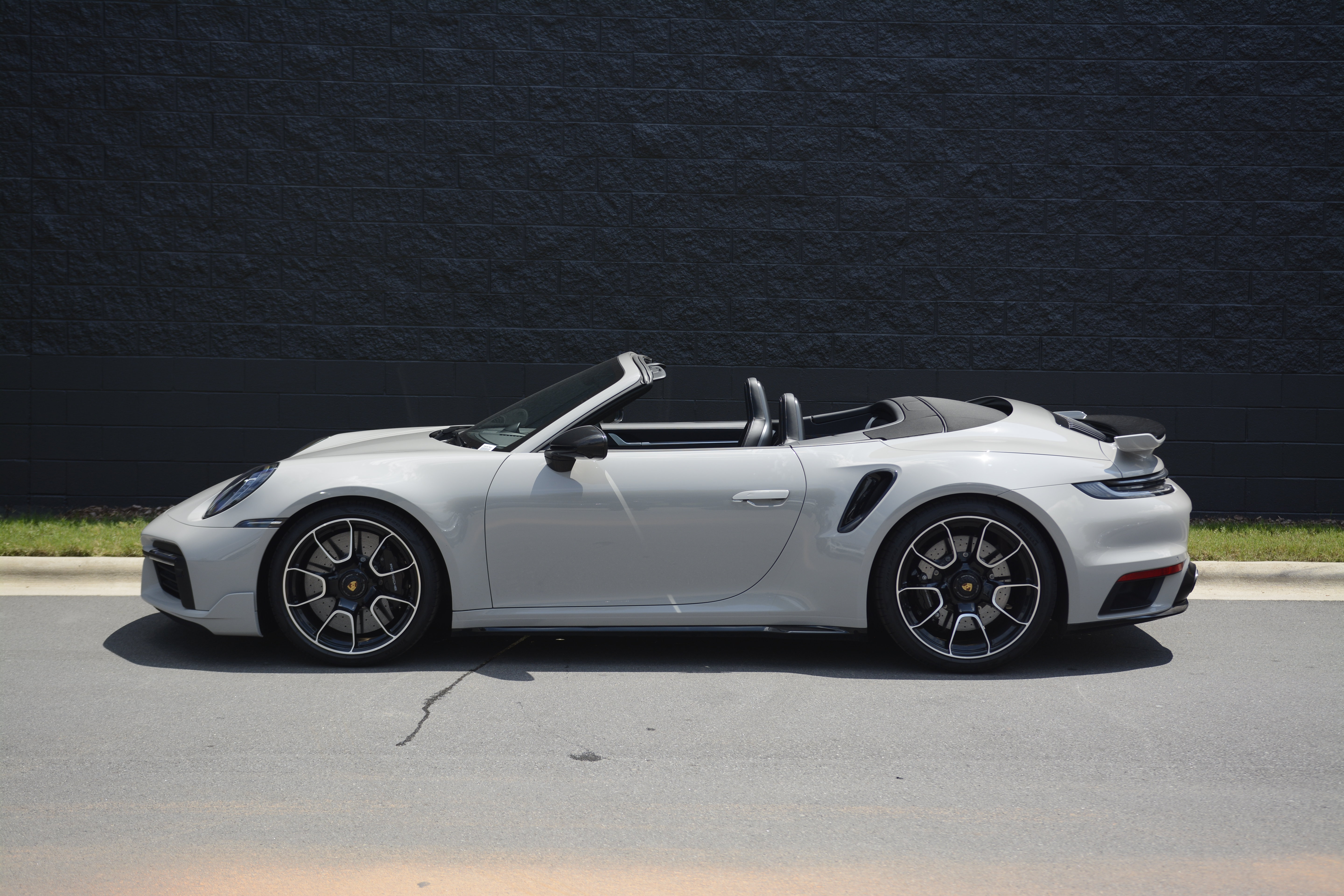 Certified 2024 Porsche 911 Turbo S AWD/4WD image 2
