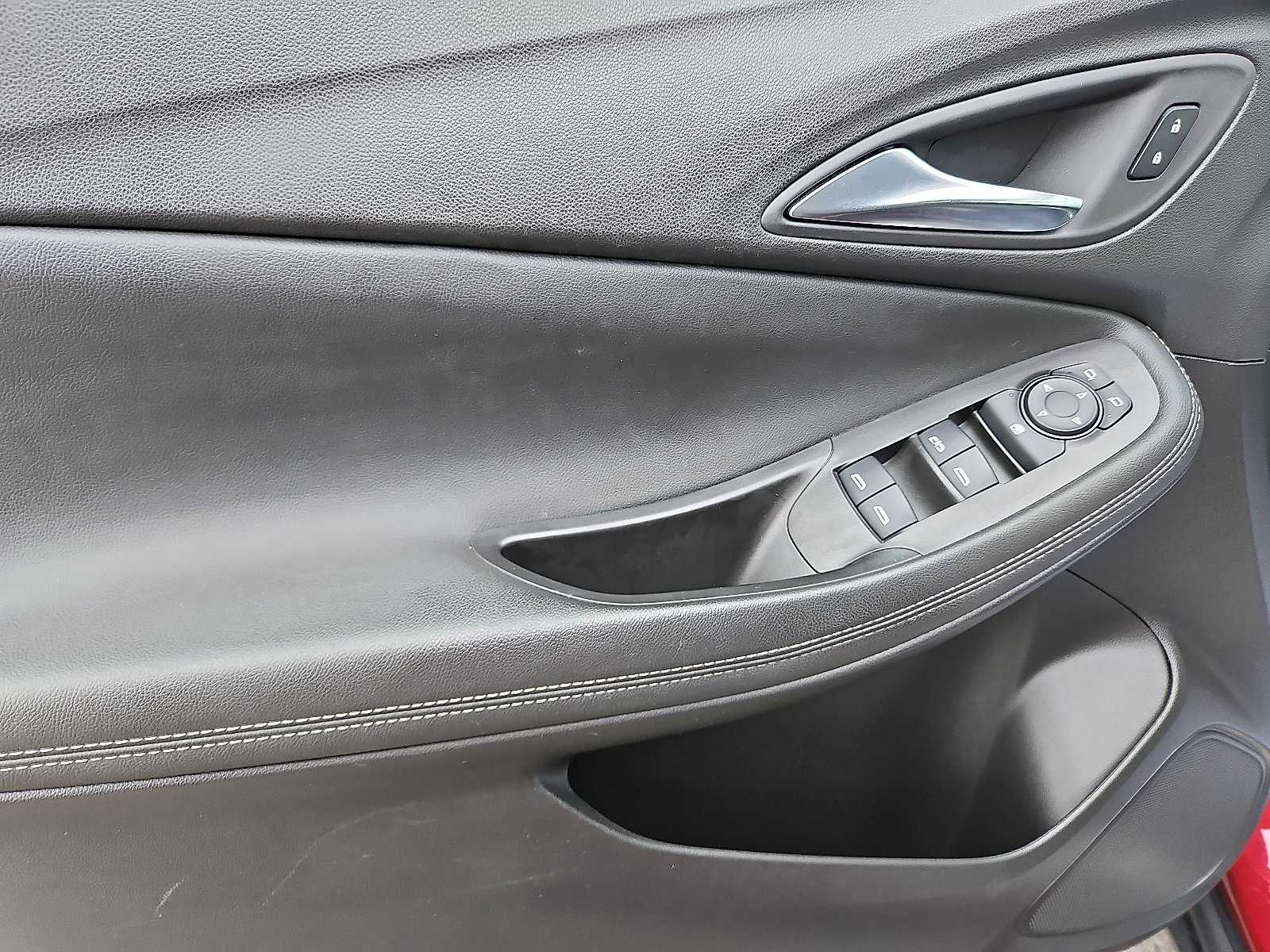 Certified 2023 Buick Encore GX Preferred w/ Cold Weather Comfort Package image 12