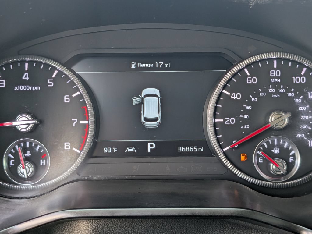 Certified 2022 Kia Telluride SX w/ Towing Package FWD image 39