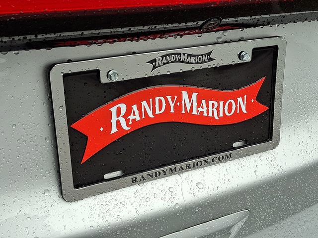 Used 2024 Chrysler Pacifica Touring-L image 24