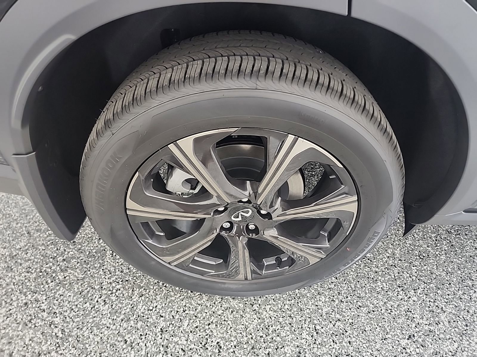 New 2026 INFINITI QX60 Autograph w/ Dark Cargo Package image 13