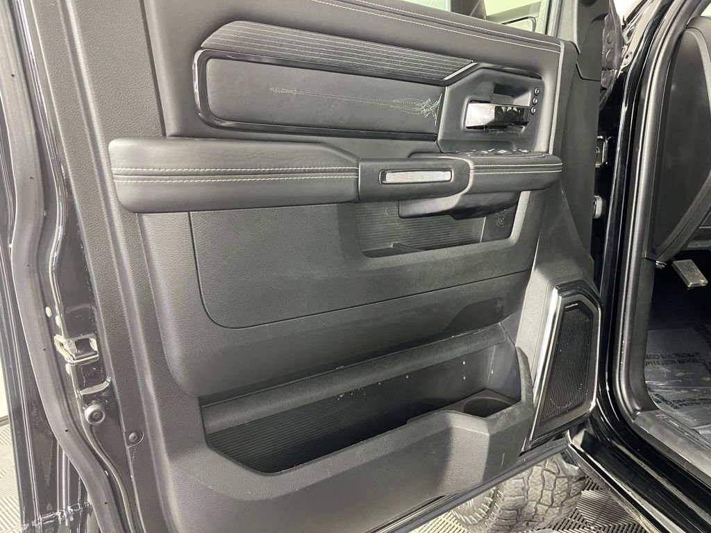 Used 2023 RAM 3500 Limited AWD/4WD image 10