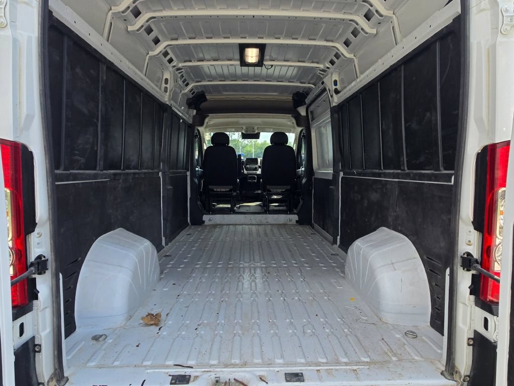Used 2026 RAM ProMaster 2500 w/ Convenience Group FWD image 10