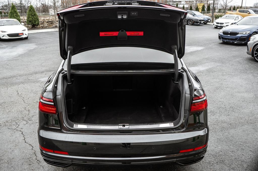 Used 2021 Audi A8 L 4.0T w/ Luxury Package image 44