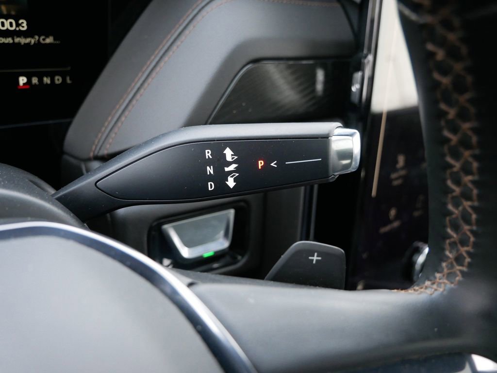 Used 2025 GMC Yukon XL AT4 image 26