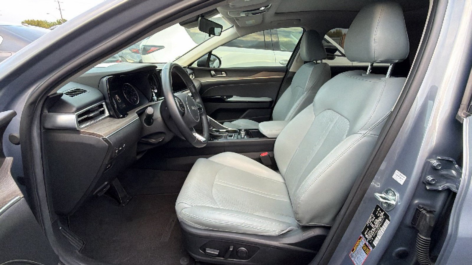 Used 2023 Kia K5 EX FWD image 17