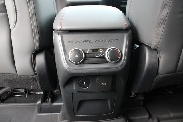 Used 2025 Ford Explorer Active w/ Active Comfort Package AWD/4WD image 25
