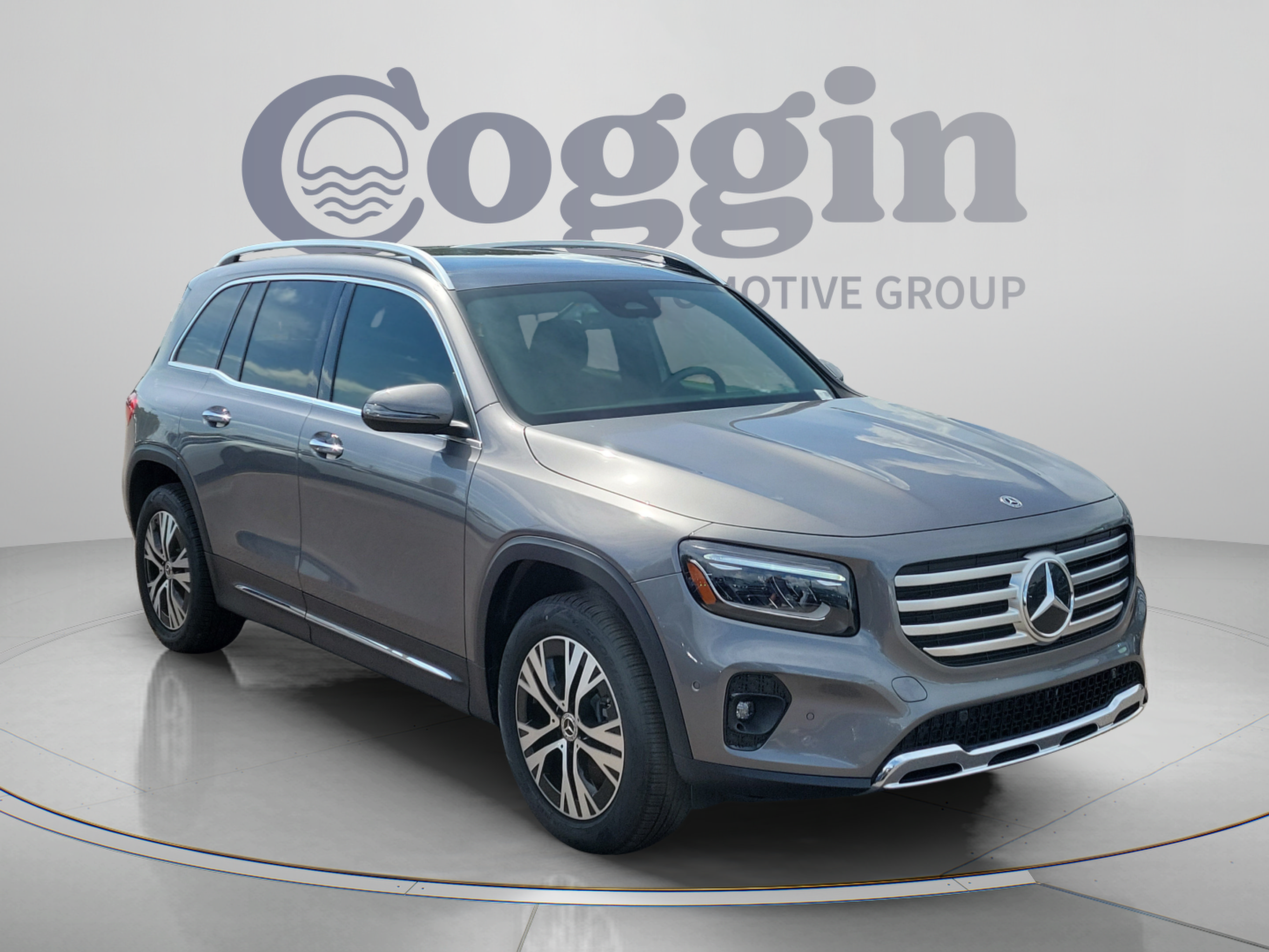 Used 2026 Mercedes-Benz GLB 250 image 4