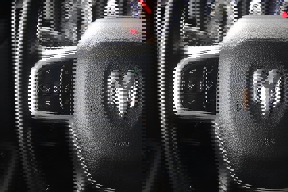 Used 2021 RAM 1500 Big Horn image 17