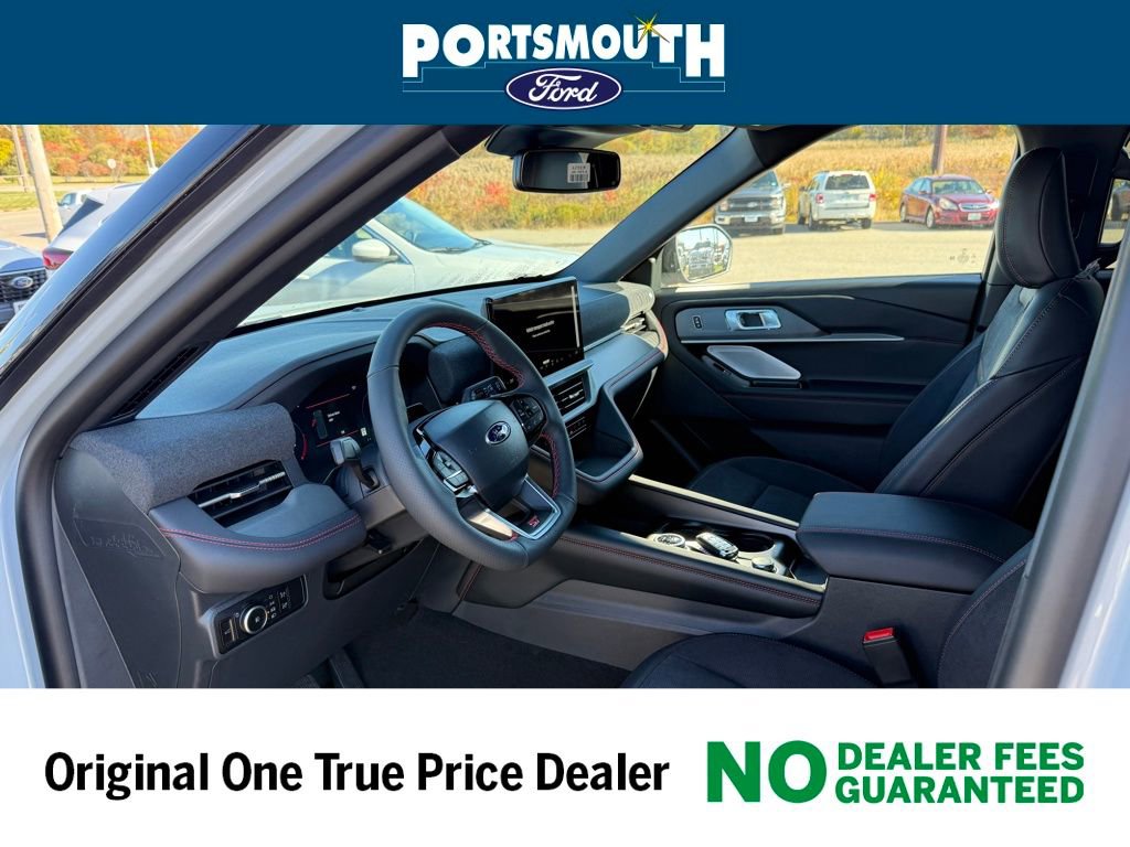 New 2026 Ford Explorer ST image 3