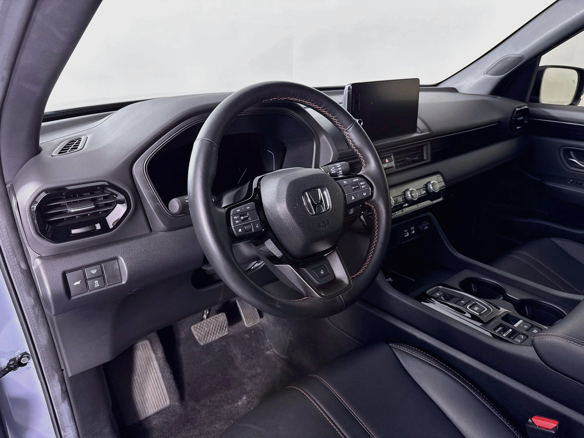 Certified 2025 Honda Pilot TrailSport image 9