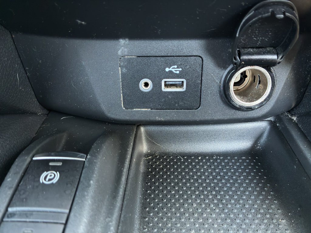 Used 2019 Nissan Rogue SV w/ Premium Package FWD image 37