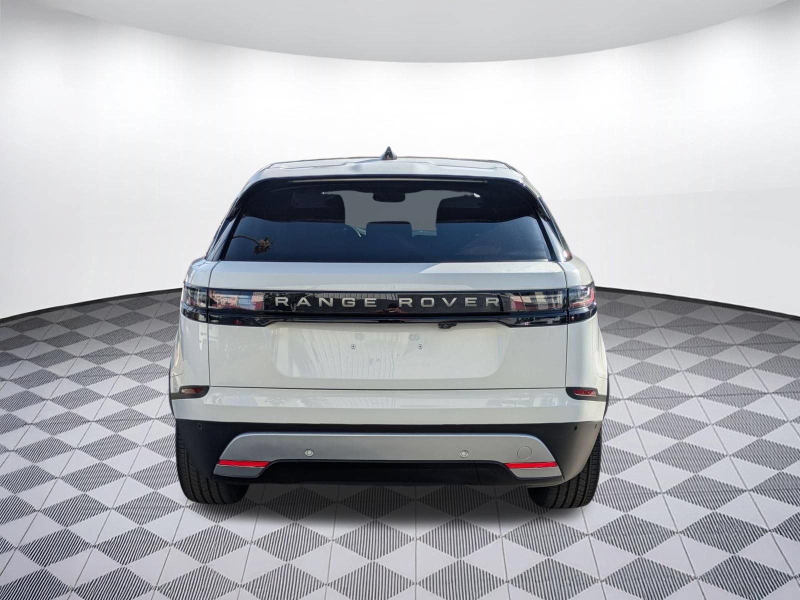 Used 2026 Land Rover Range Rover Velar S AWD/4WD image 6