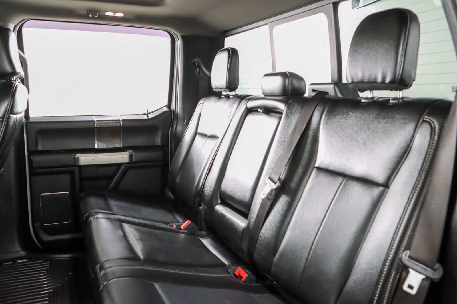 Used 2021 Ford F250 Lariat w/ Lariat Ultimate Package image 29