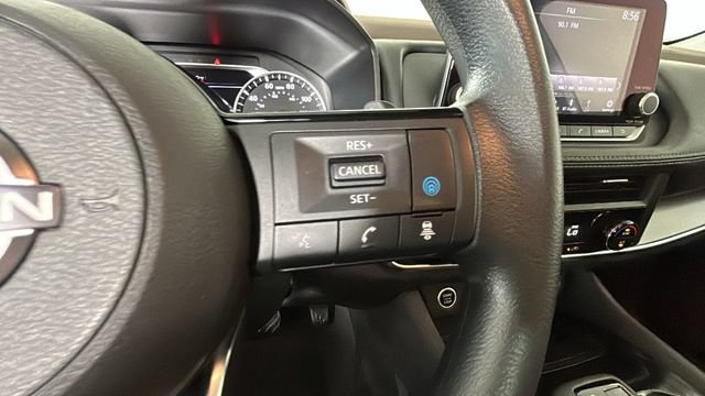 Used 2023 Nissan Rogue SV AWD/4WD image 16