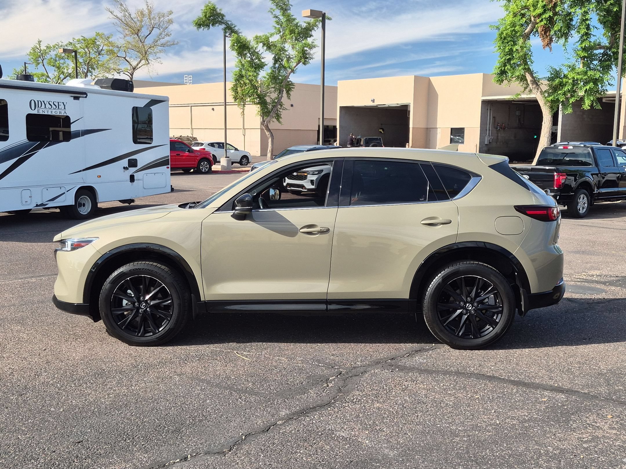 Used 2024 MAZDA CX-5 Carbon Edition AWD/4WD image 9