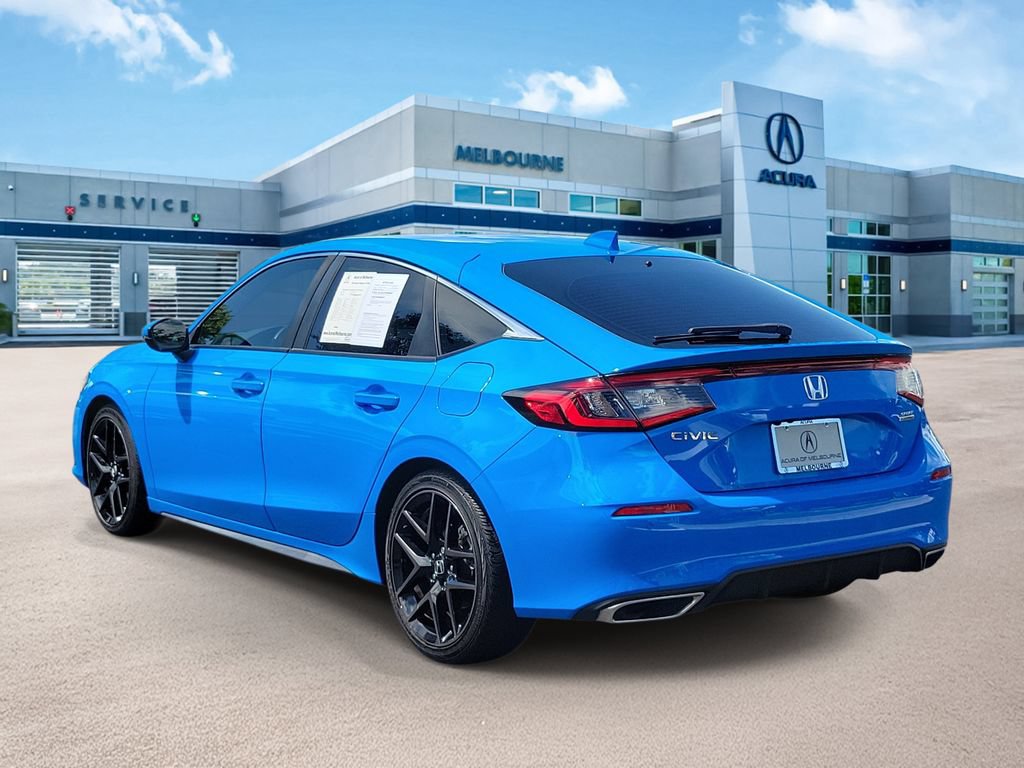 Used 2024 Honda Civic Sport Touring image 4