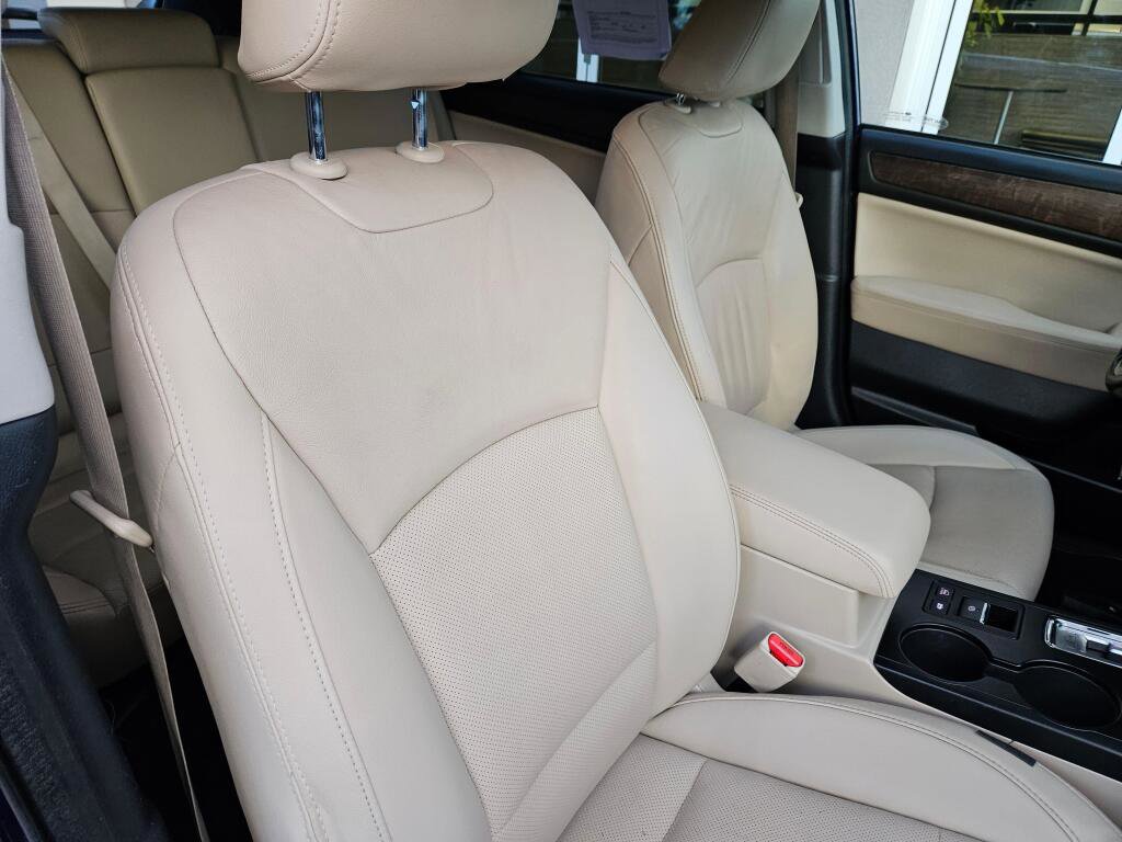 Used 2016 Subaru Outback 2.5i Limited image 10