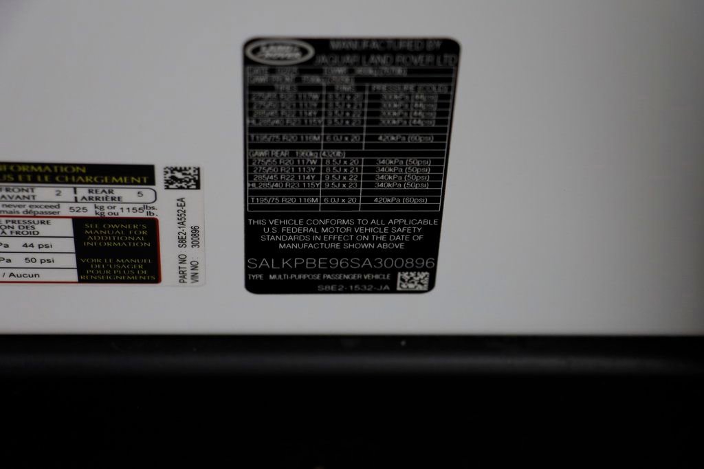 New 2025 Land Rover Range Rover Long Wheelbase SE image 22