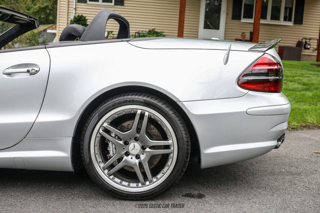 Used 2008 Mercedes-Benz SL 55 AMG image 5