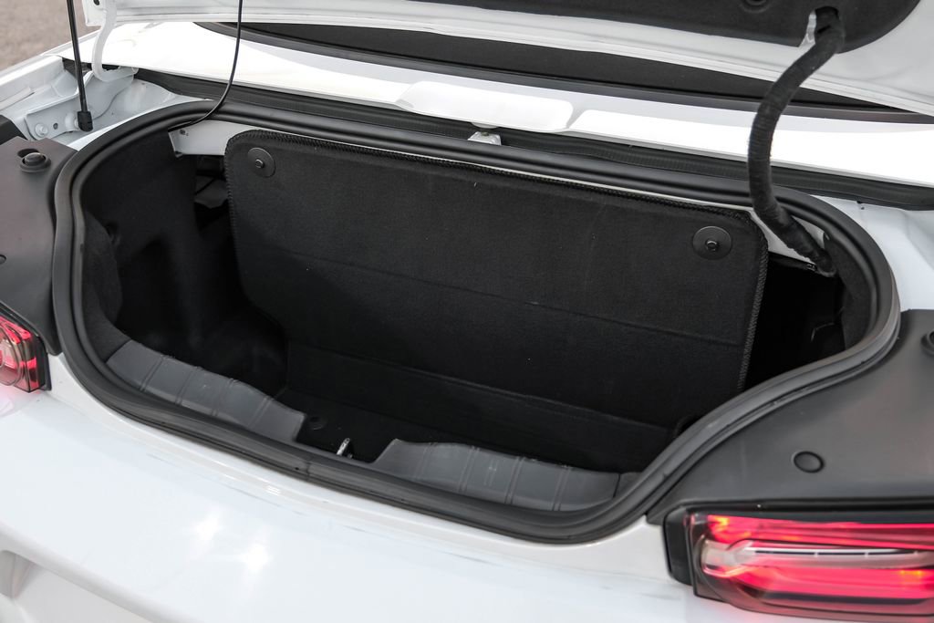 Used 2022 Chevrolet Camaro SS image 58