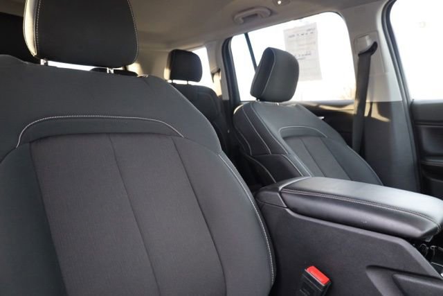 Used 2023 Jeep Grand Cherokee Laredo image 37