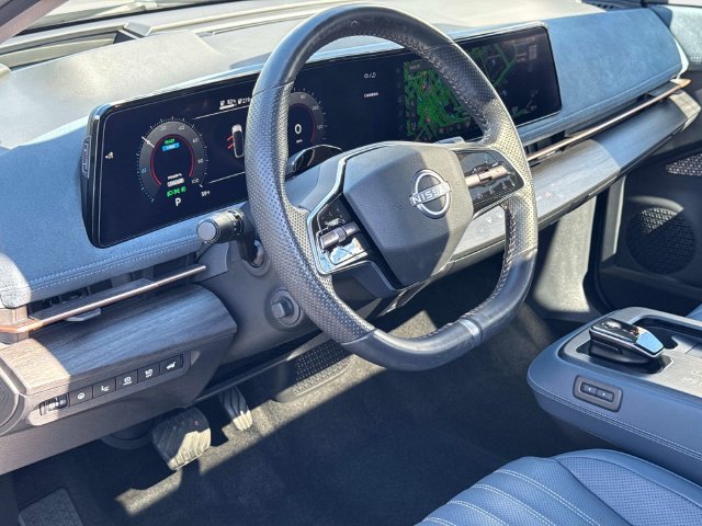 Used 2024 Nissan Ariya AWD image 22