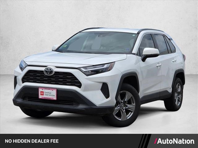 Used 2025 Toyota RAV4 LE AWD/4WD video 1
