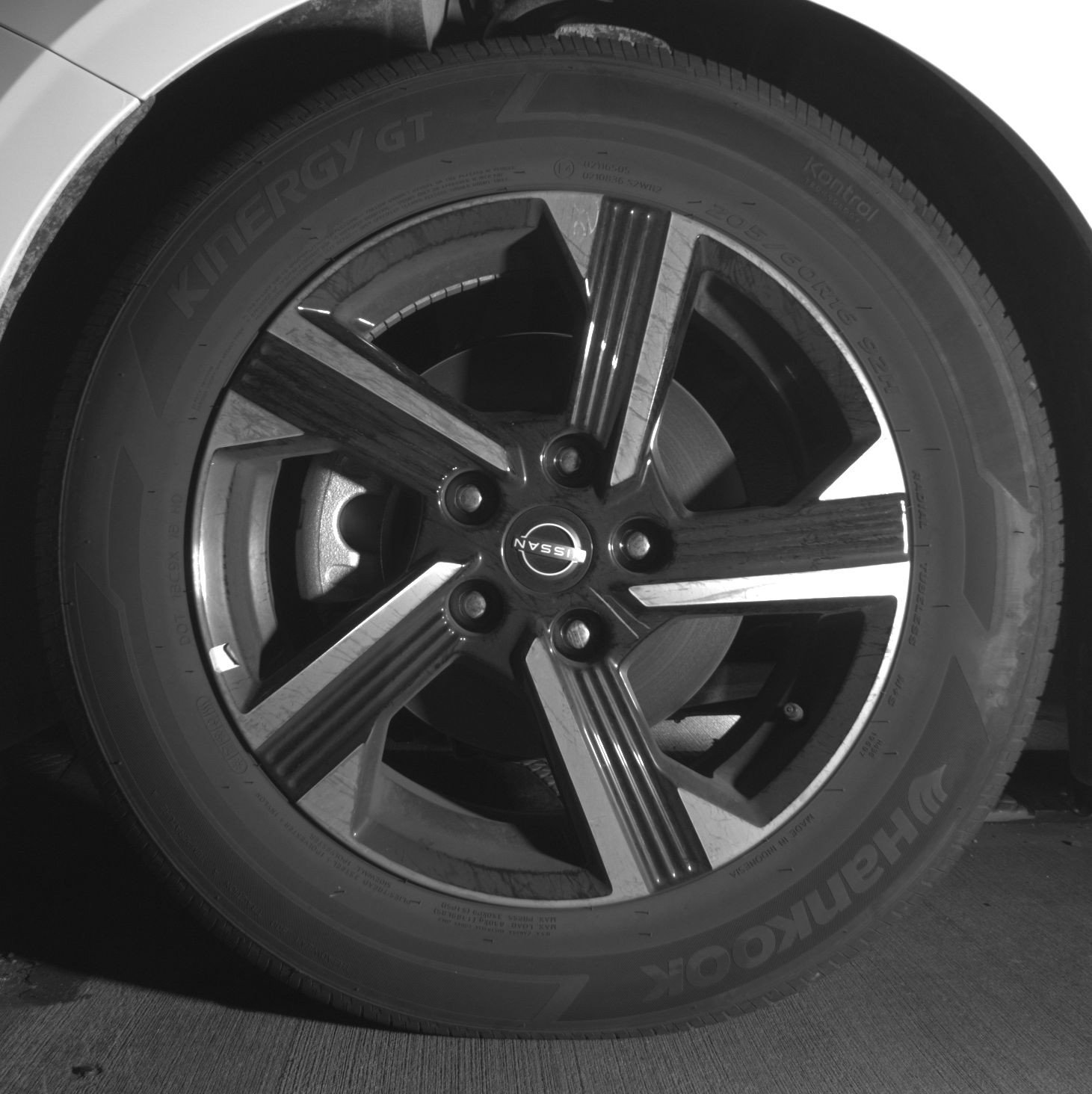 Used 2025 Nissan Sentra SV image 12