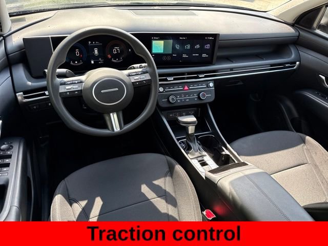 Used 2025 Hyundai Tucson SE image 22