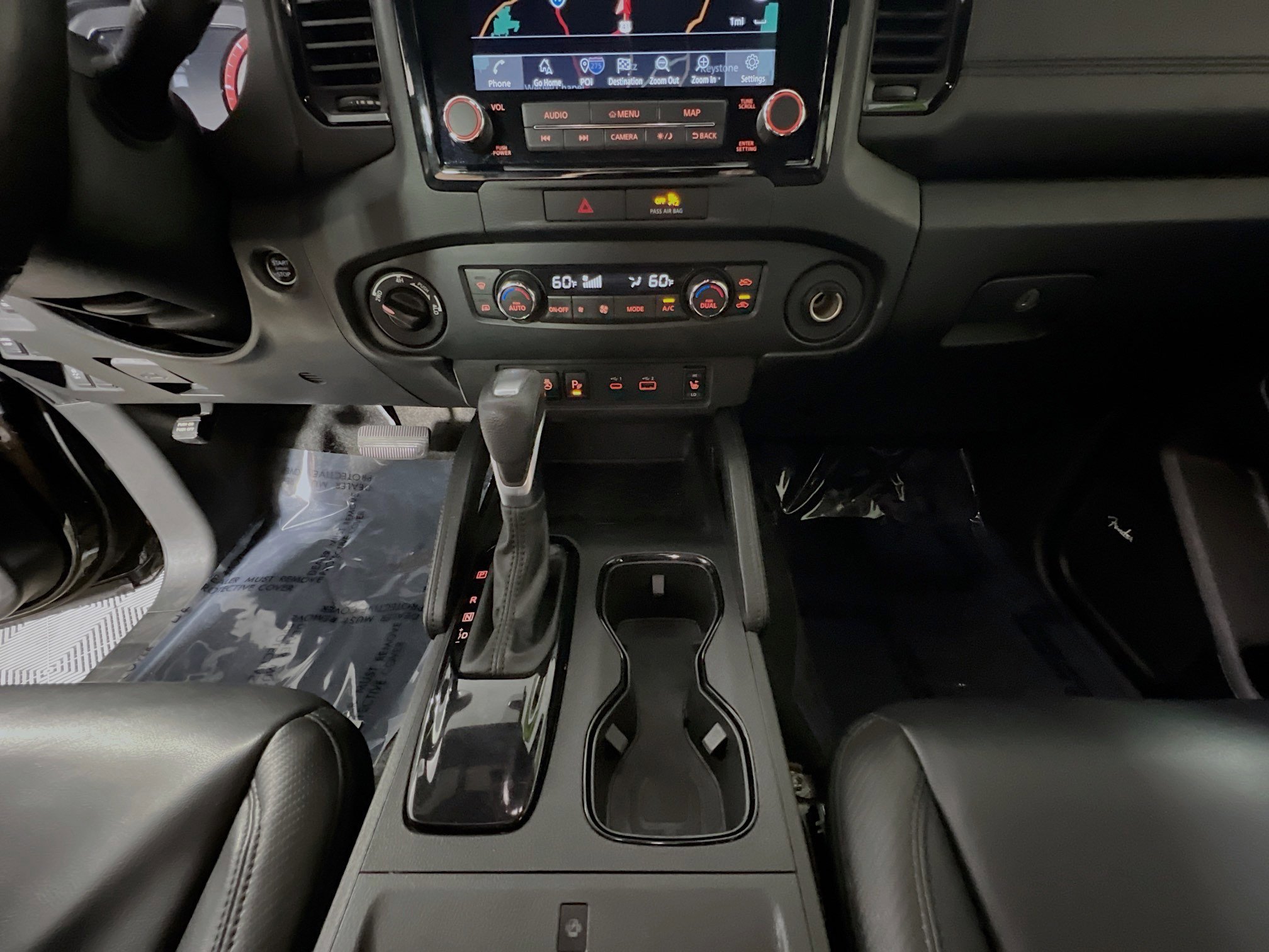 Used 2022 Nissan Frontier PRO-4X w/ Pro-4X Premium Package image 26