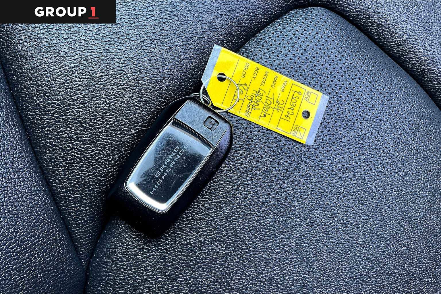 Used 2024 Toyota Grand Highlander XLE image 28