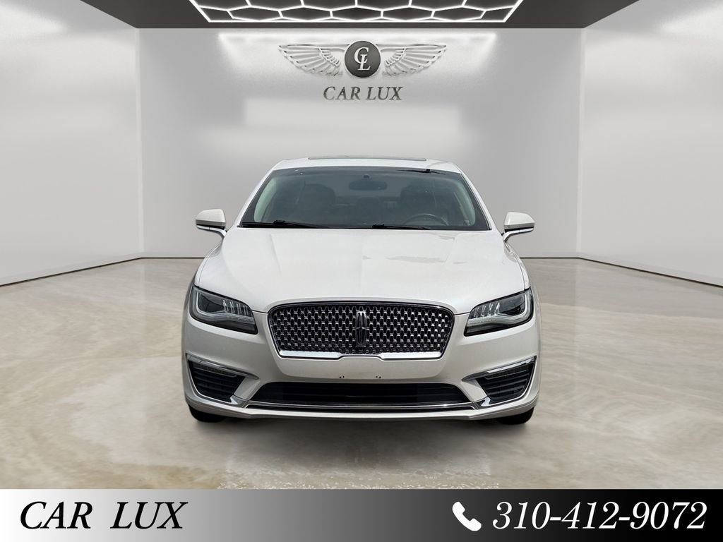 Used 2017 Lincoln MKZ Reserve image 8