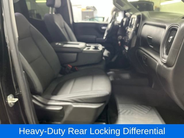 Used 2019 Chevrolet Silverado 1500 Custom Trail Boss w/ Custom Convenience Package AWD/4WD image 31