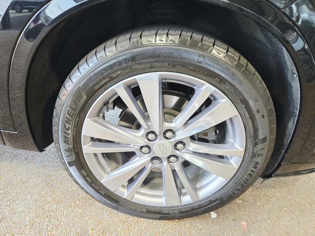 Used 2024 Cadillac XT6 Premium Luxury w/ LPO, Floor Liner Package AWD/4WD image 16