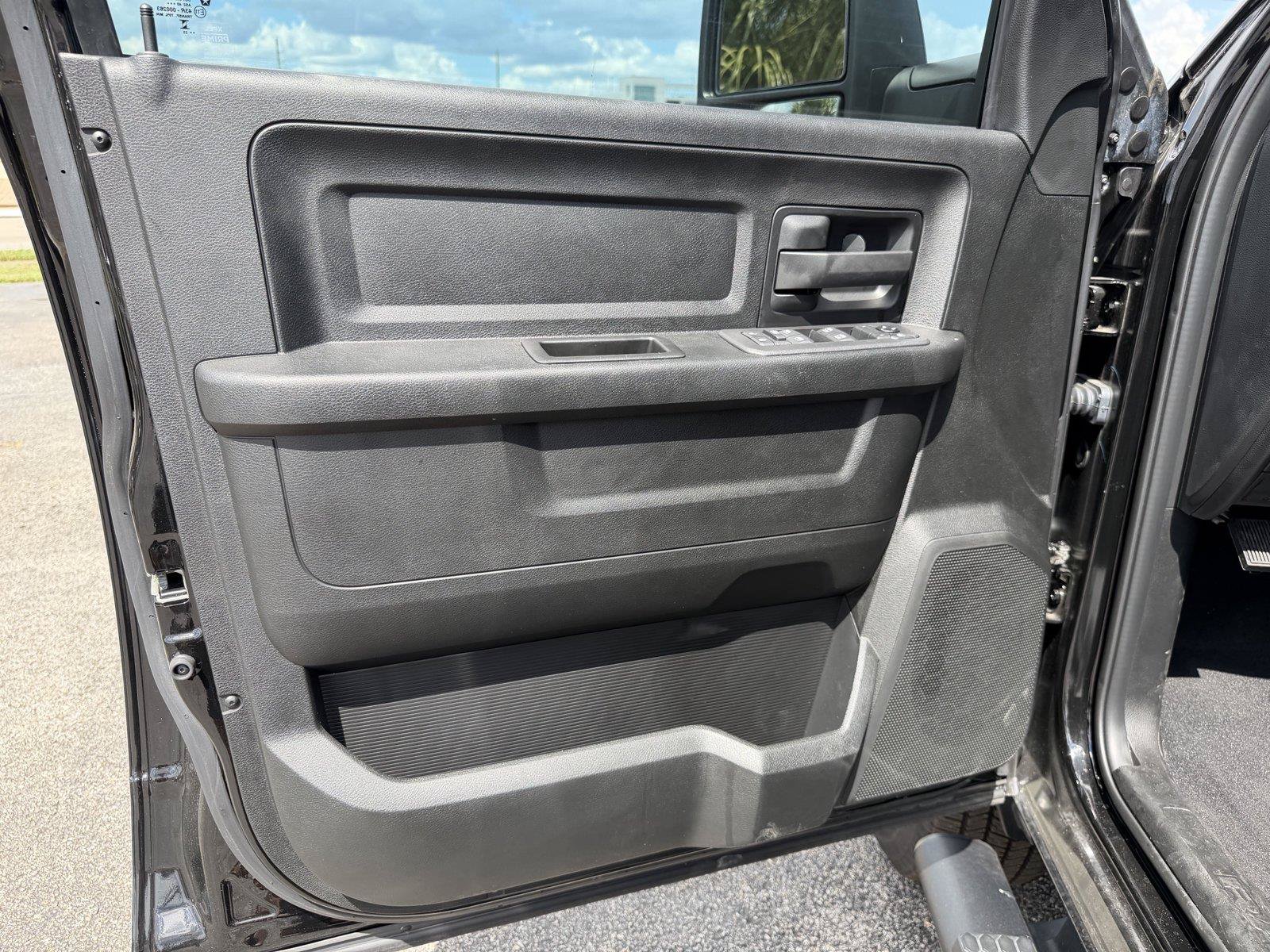 Used 2025 RAM 2500 Tradesman AWD/4WD image 12