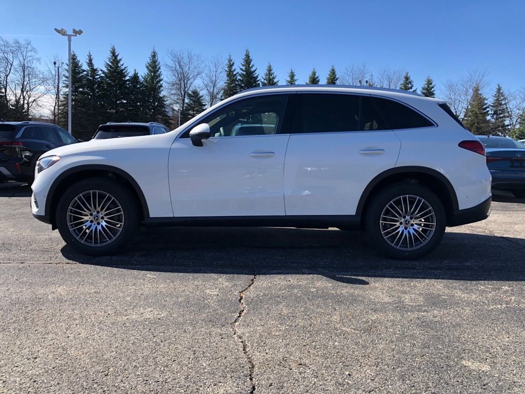 New 2026 Mercedes-Benz GLC 300 4MATIC image 4