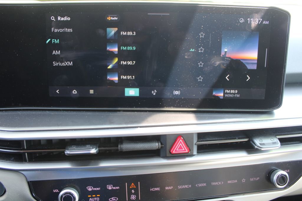 Certified 2025 Kia Sorento S w/ Panoramic Sunroof Package FWD image 48
