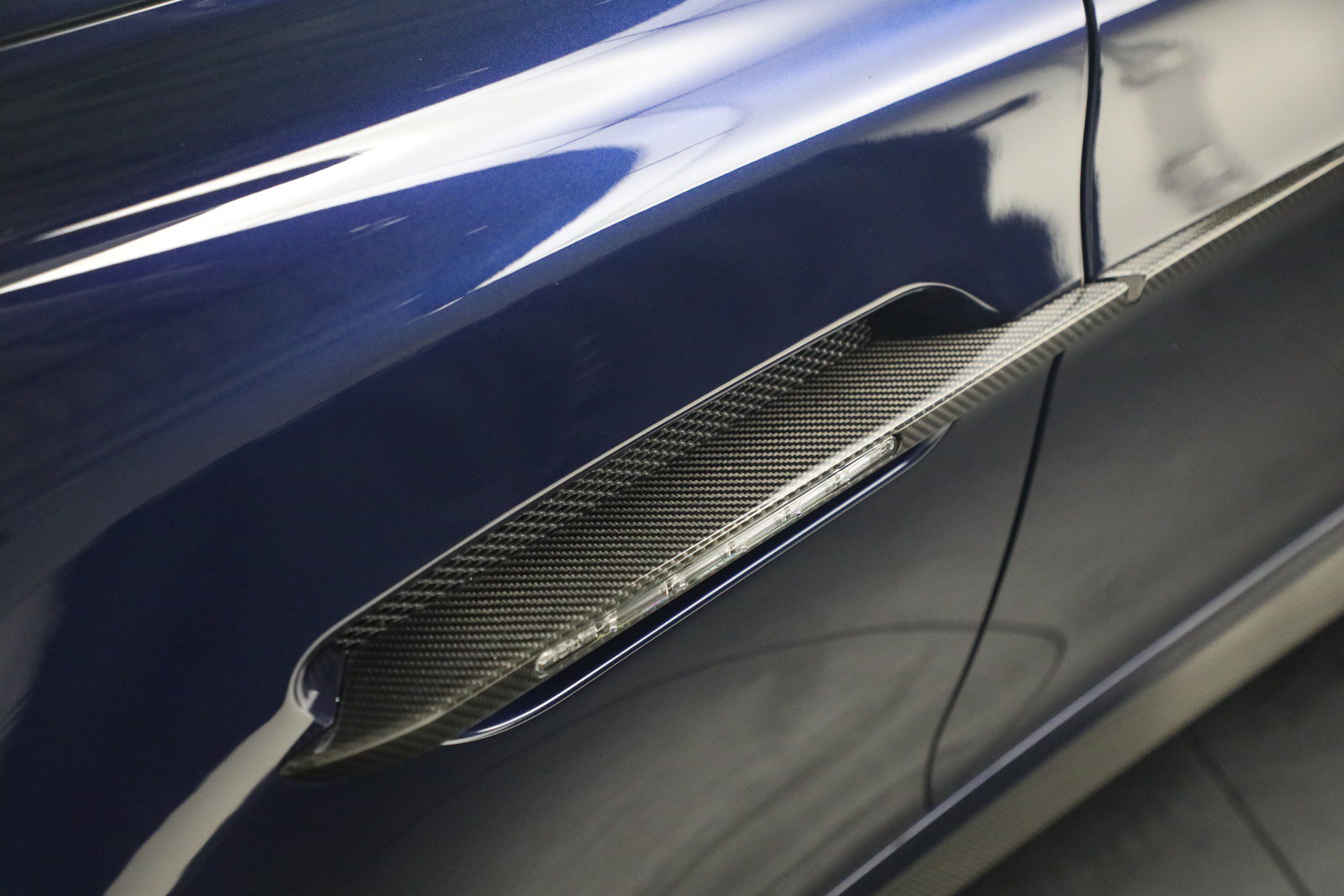 Used 2019 Aston Martin Rapide AMR RWD image 26