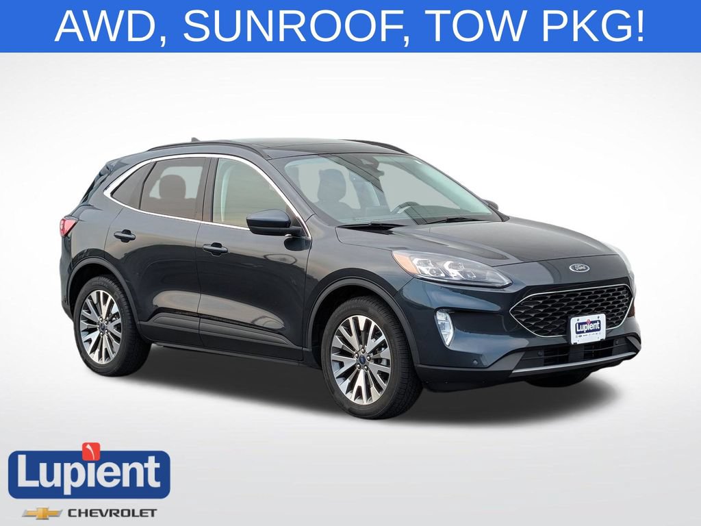 Used 2022 Ford Escape Titanium w/ Class II Trailer Tow Package AWD/4WD 360° Tour