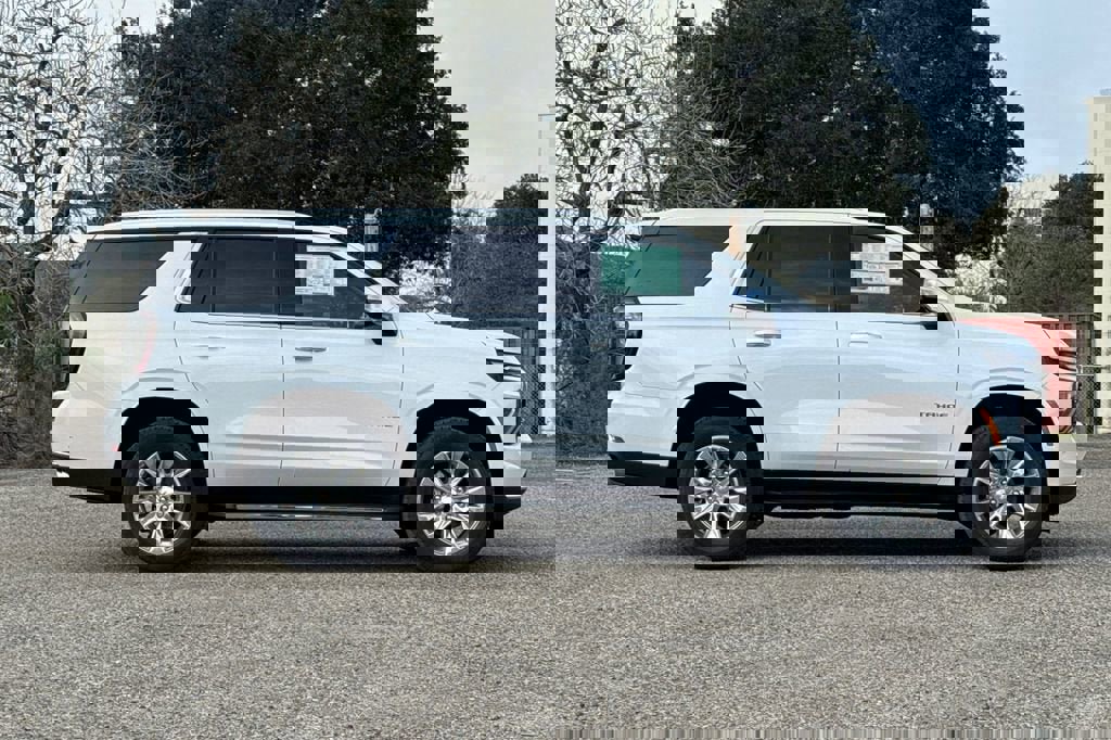 New 2026 Chevrolet Tahoe Premier w/ Sun And Tow Package image 3
