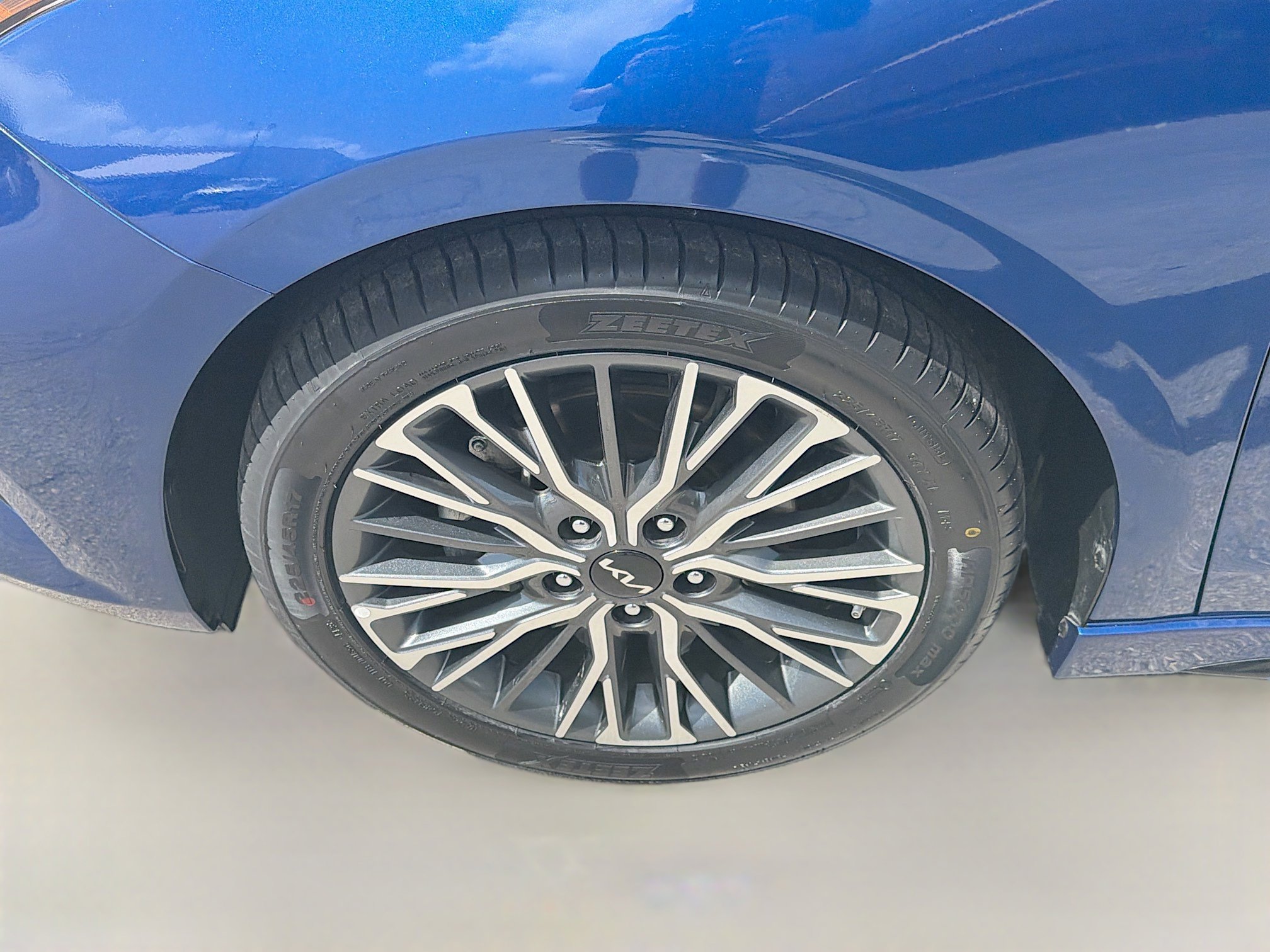 Used 2024 Kia Forte GT-Line image 36