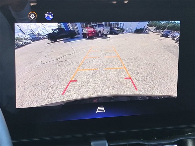 Used 2025 Chevrolet Equinox LT image 23