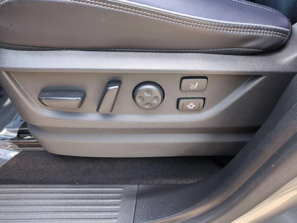 Used 2026 INFINITI QX80 4WD image 14