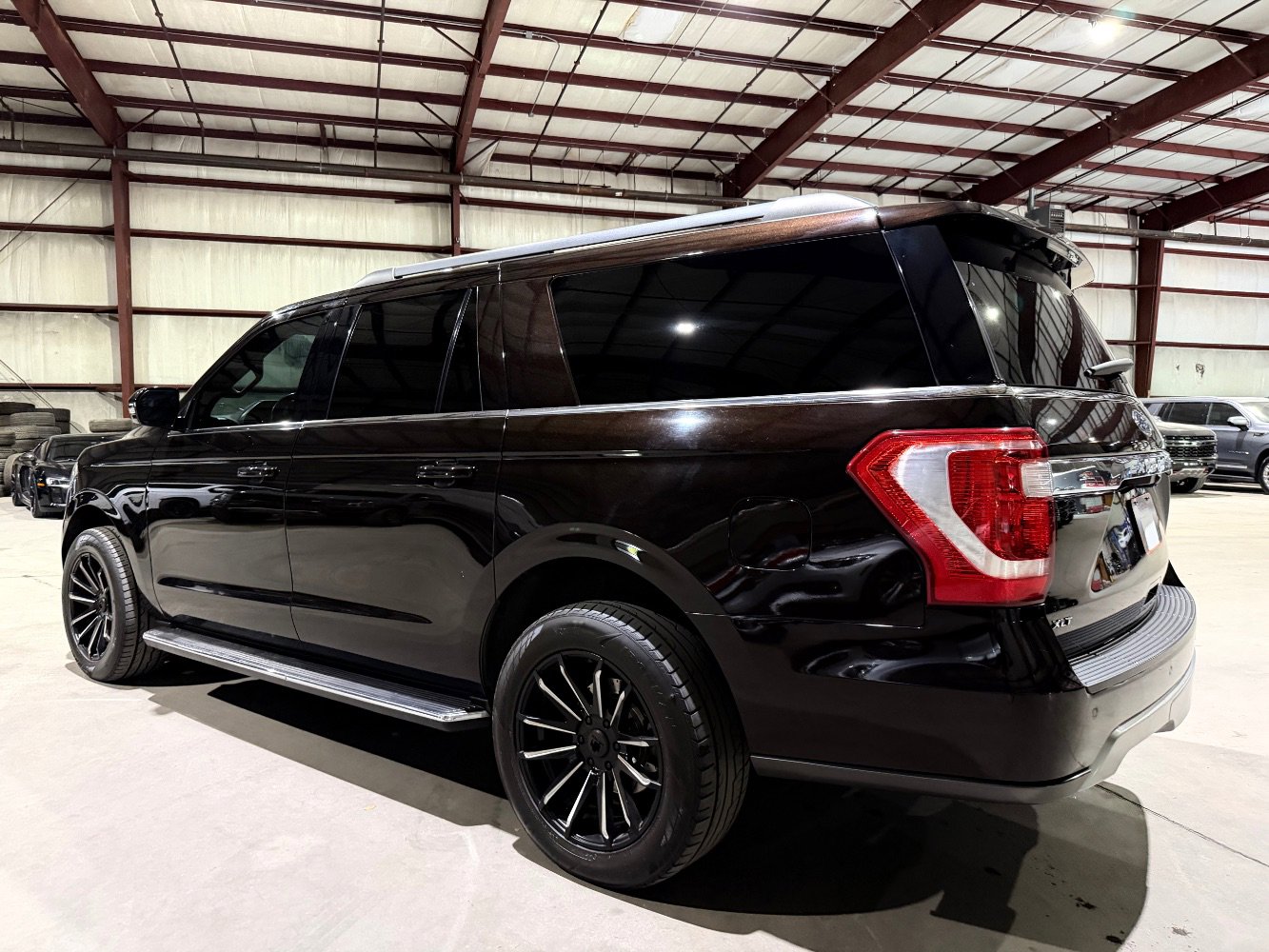 Used 2021 Ford Expedition Max XLT RWD image 7