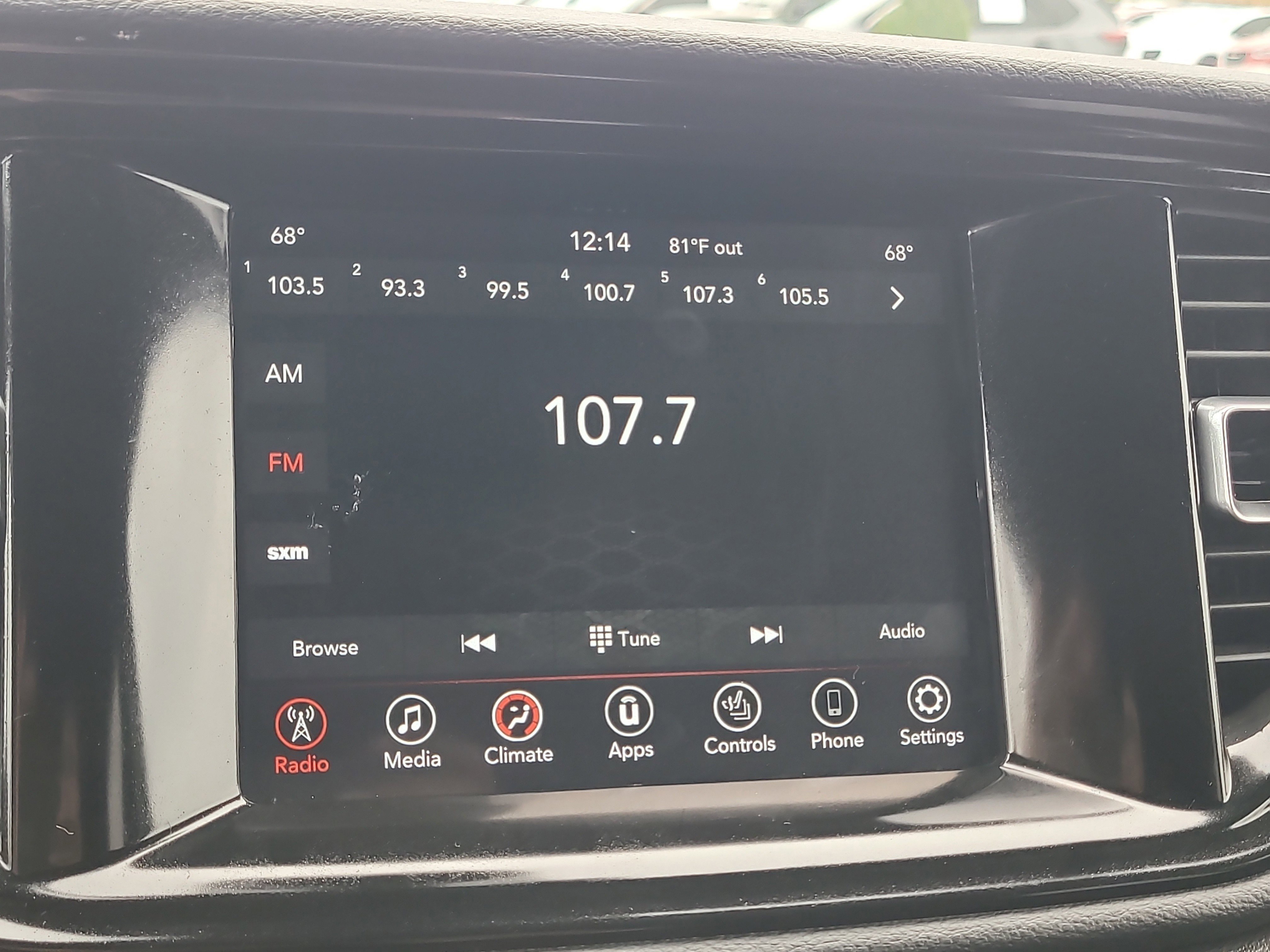 Used 2024 Dodge Durango SXT image 21