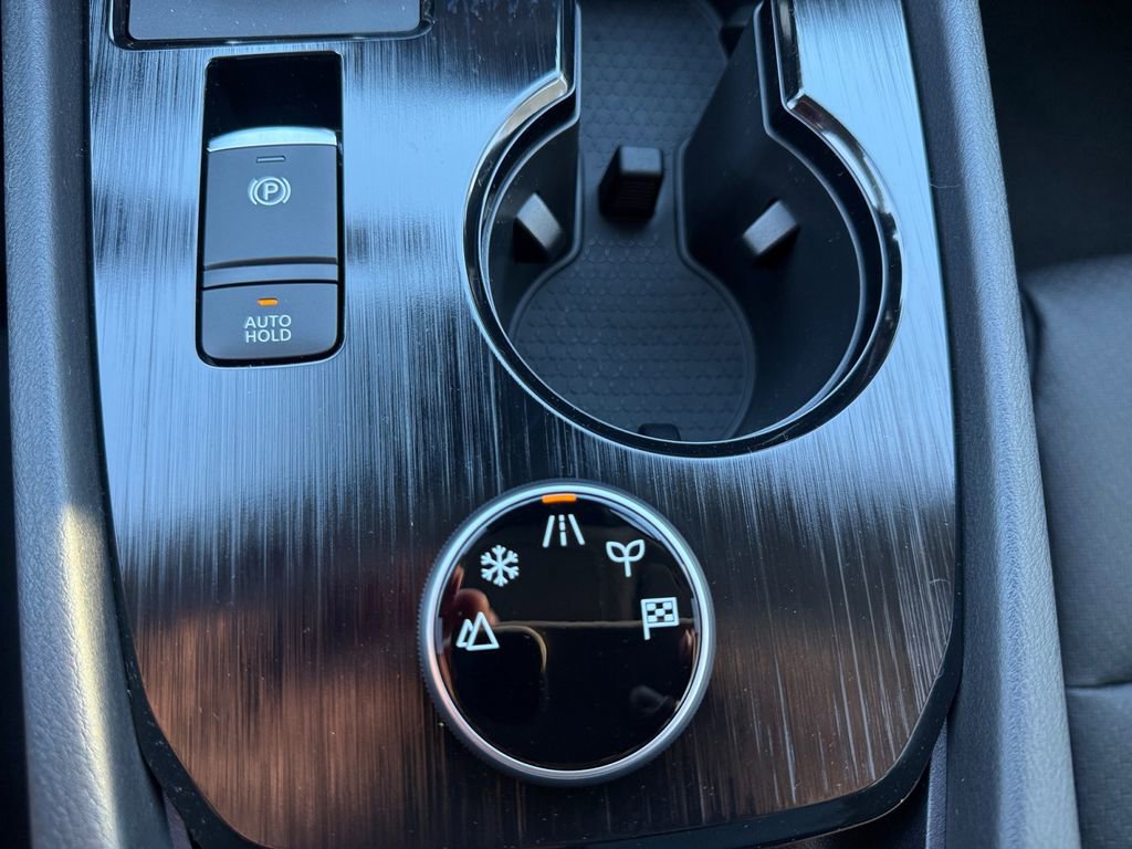 New 2026 Nissan Rogue Dark Armor image 31