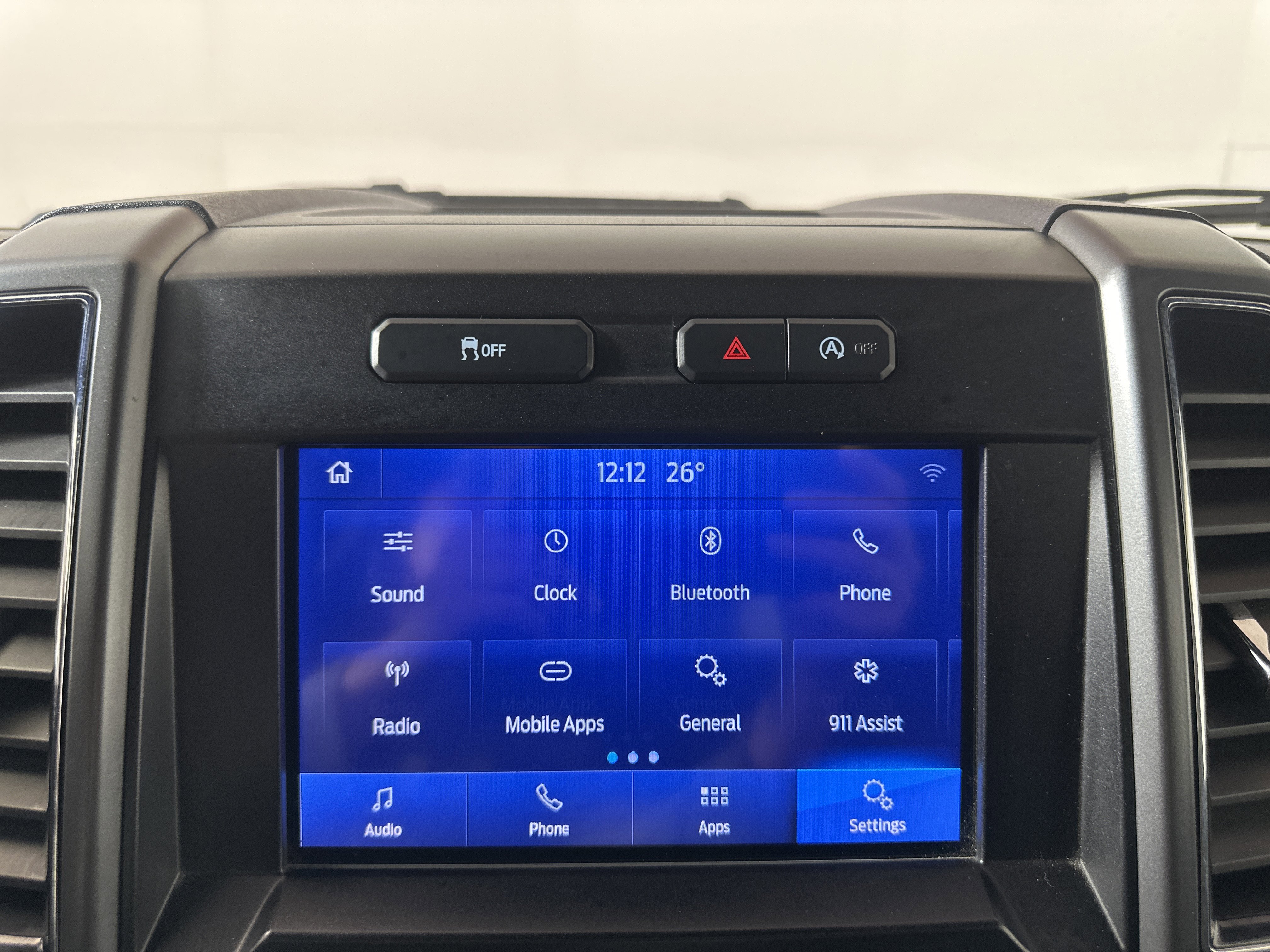 Used 2020 Ford F150 XLT w/ Equipment Group 301A Mid AWD/4WD image 17